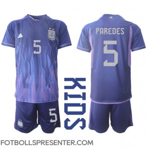 Argentina Leandro Paredes #5 Bortatröja Barn VM 2022 Kortärmad (+ korta byxor)